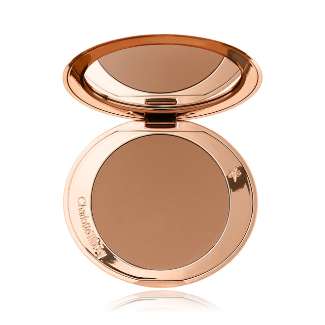 Charlotte Tilbury Airbrush Bronzer Refill Medium 16g - интернет-магазин профессиональной косметики Spadream, изображение 58814