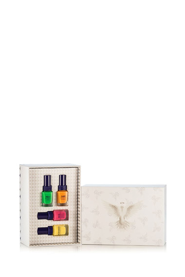 

Christina Fitzgerald Pretty Nail Polish Set 12/12/12/12 ml