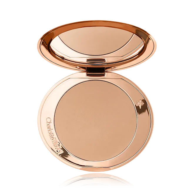 Charlotte Tilbury Airbrush Bronzer Refill Fair 16g - интернет-магазин профессиональной косметики Spadream, изображение 60571