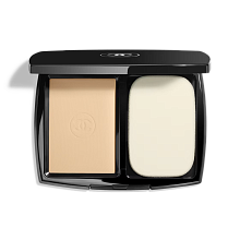 Chanel Ultra Le Teint Comfort Flawless Finish Compact Foundation B 10 13g - фото 64392 Chanel Ultra Le Teint Comfort Flawless Finish Compact Foundation B 10 13g - интернет-магазин профессиональной косметики Spadream, изображение 64392